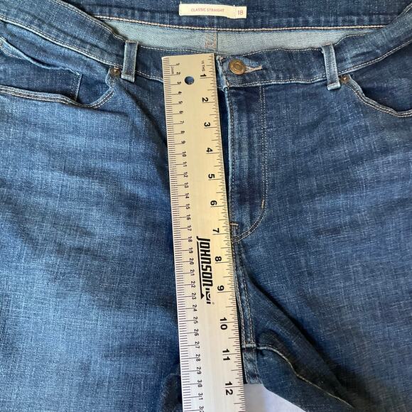 Levi’s Women Cropped Jeans size 18S - W34 L28 Blue Mid Rise Slim Fit - Picture 6 of 12